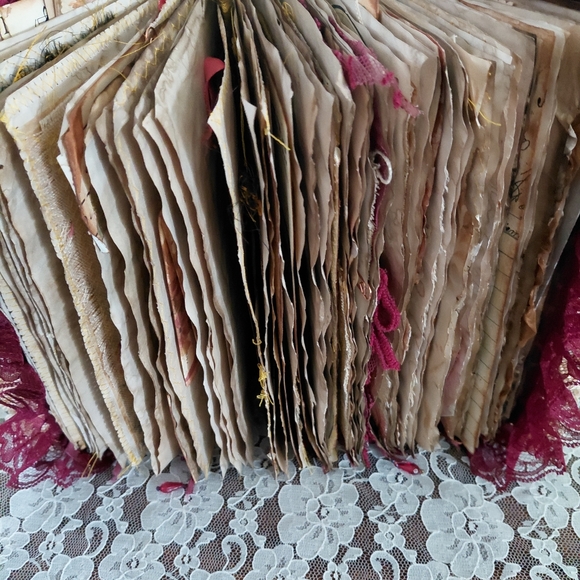 Junk Journal, Vintage Inspired - Picture 5 of 16